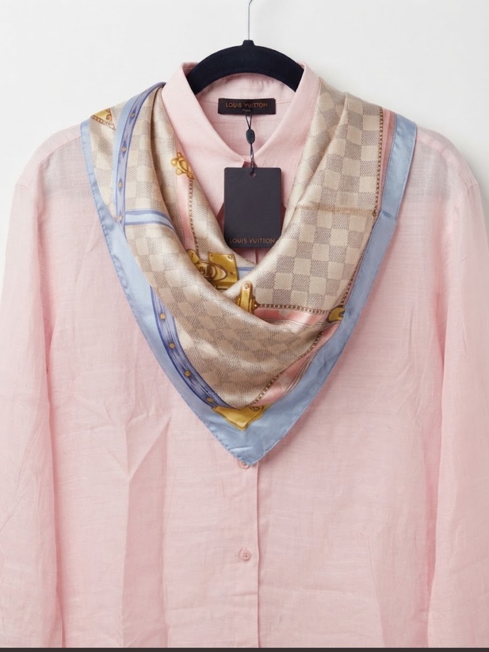 NWT Womans Pink & Beige Silk Scarf - Pastel Blue Trim